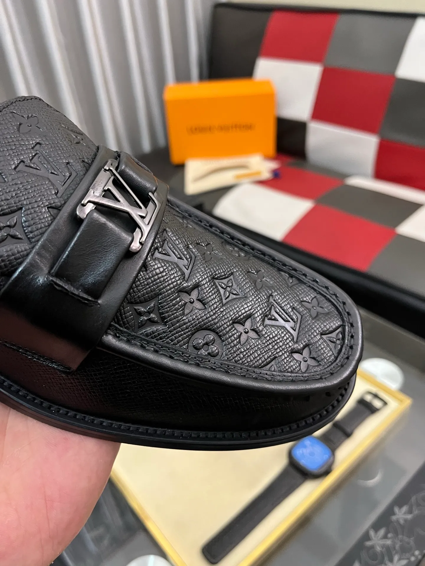 Men's Men's Shoes Men's Men's Shoes 💰520⌚️⌚️[LV] The most popular classic Louis Vuitton leather shoes. Synchronized with the official website, the upper adopts Italian imported upper embossing➕comfortable cowhide lining, fashionable atmosphere, unique brand and unique craftsmanship. Highlighting the hot style of the new year. Stop hesitating, stop wandering, get it now. Code number: 38--44. 3️⃣colors available